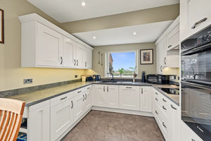 Dining kitchen- click for photo gallery